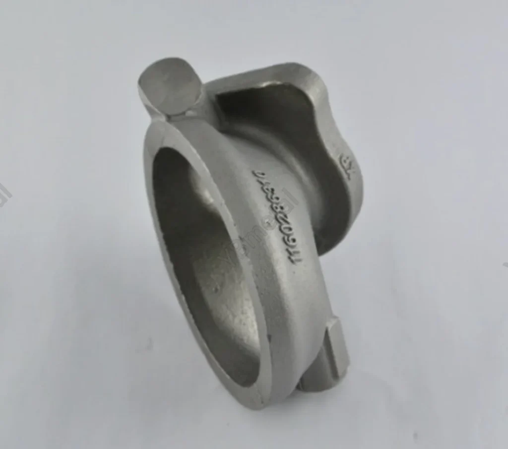 Automotive exhaust end cap QTRSi4 heat resistant ductile iron 1.6kg